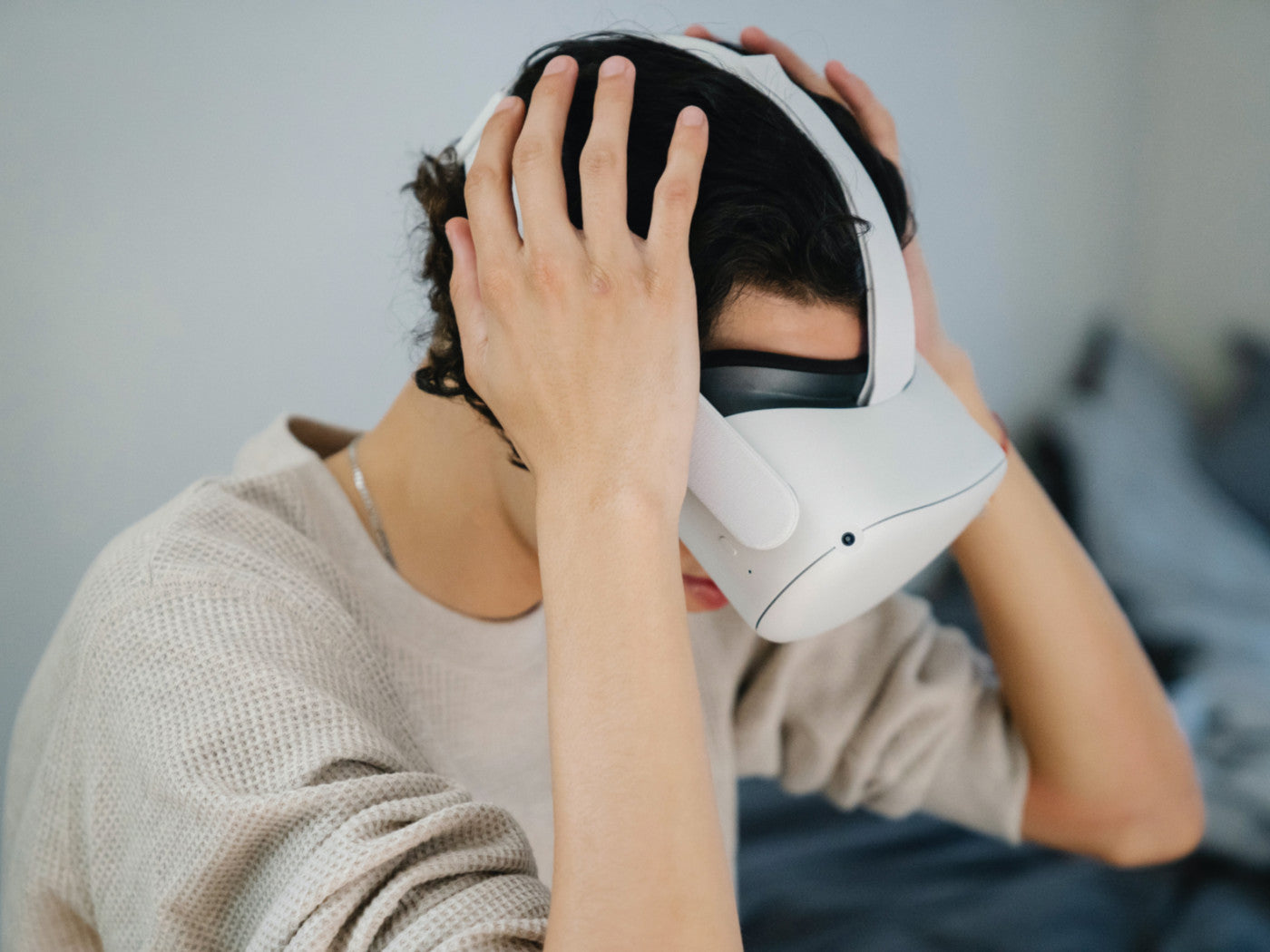 Practical Tips for Reducing Eye Strain While Using VR